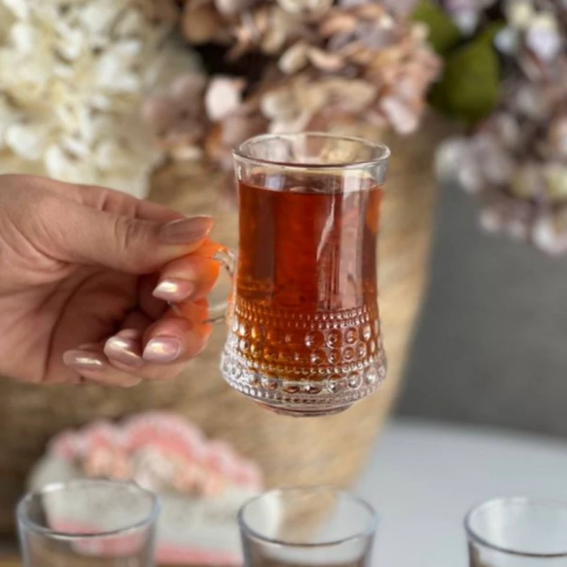 استکان کمر باریک دسته دار گرد بلور برند deli در سه طرح(منجوقی،راه راه،ساده شفاف) وارداتی