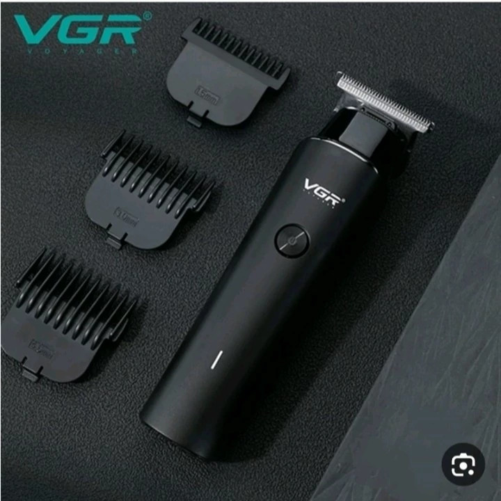 ماشین اصلاح موی سر و صورت وی جی ار مدل V-933 با تیغه استیل پیشرفته، اصلاح خط زن و حجم زن، قابلیت استفاده خشک و مرطوب، با