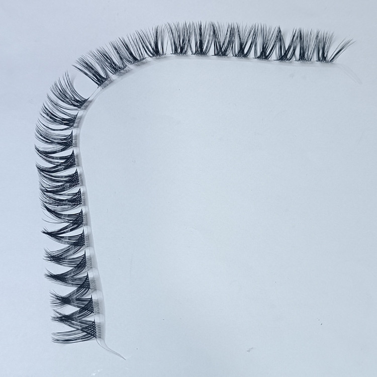 مژه مصنوعی فیشر عروسکی 16 گاث استایل کاشتمژه