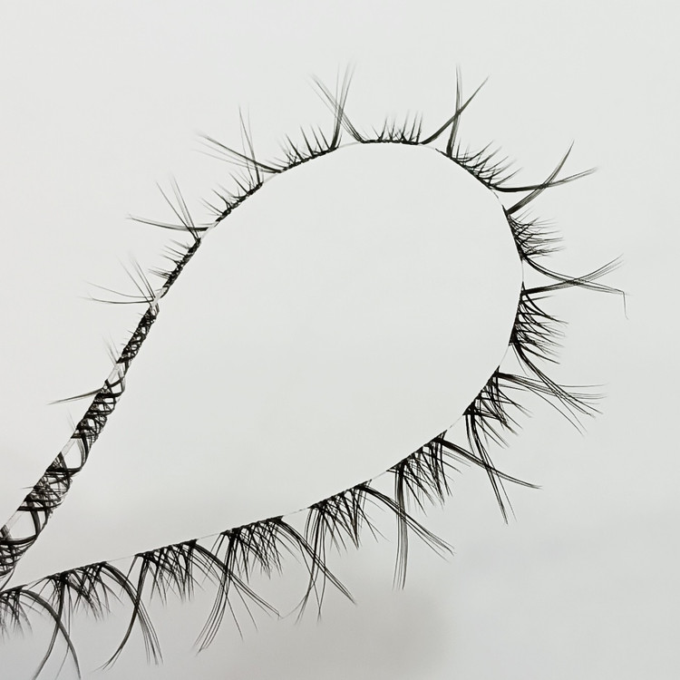 مژه ریسه ای فیشر کایلی فاکس سایز 10 ابریشمی مژه مصنوعی فیشر روباهی مژه فیشر کیتی مژه مصنوعی ریلی فاکس مژه گربه ای