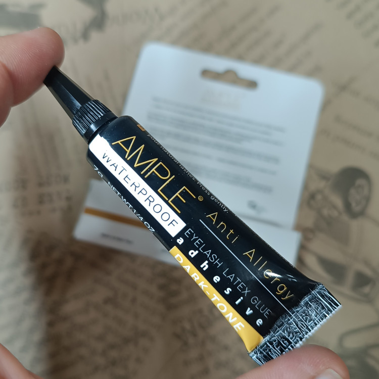 چسب مژه ضدحساسیت آمپل اورجینال ample anti allergy