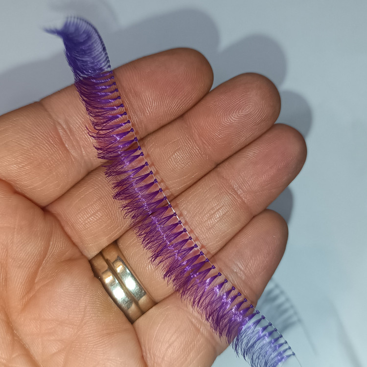 مژه رنگی بنفش سایز 14 مژه رنگی مژه ریسه ای رنگی مژه مصنوعی بنفش مژه فانتزی مژه تابستانی ریلی بنفش موژه رنگی