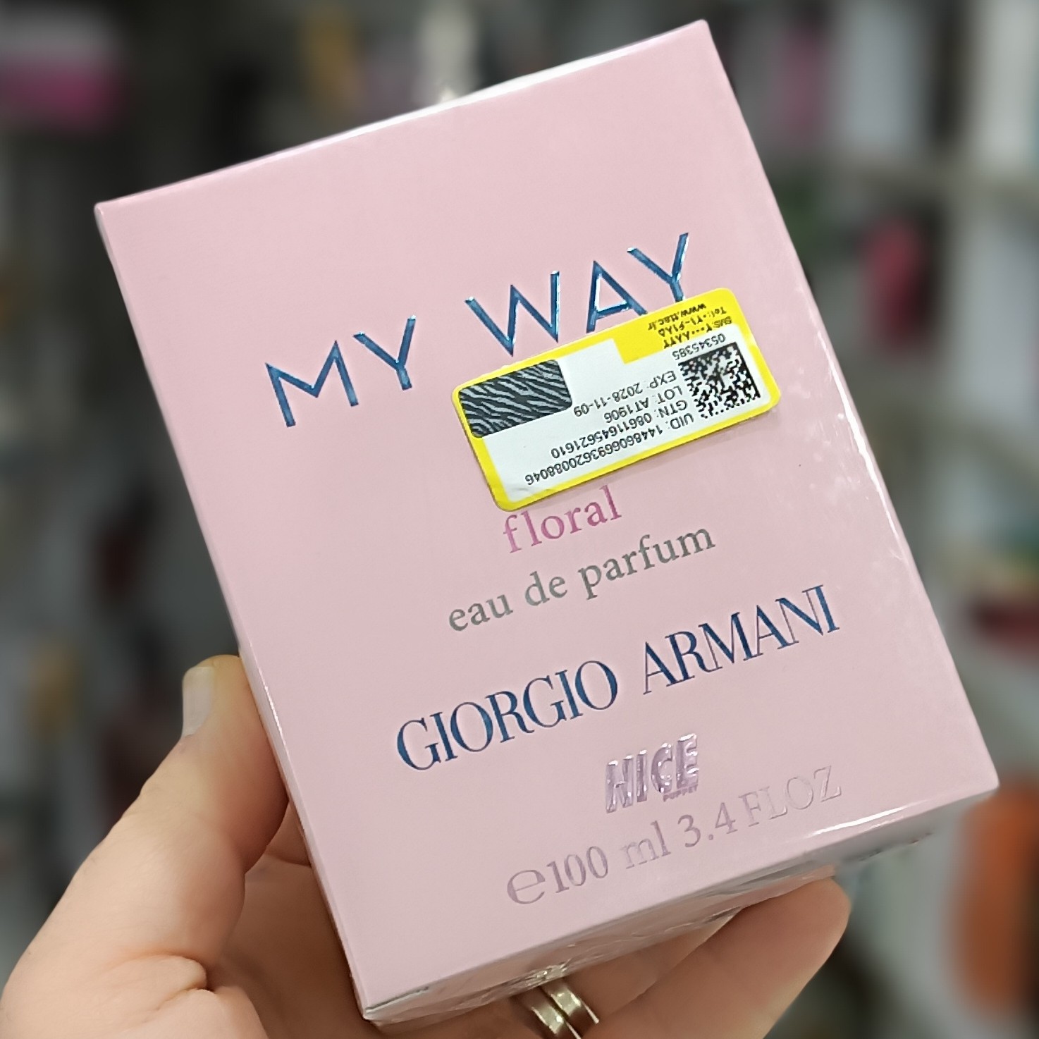 ادکلن my way اصل شرکتی لیبلدار زنانه مایوی