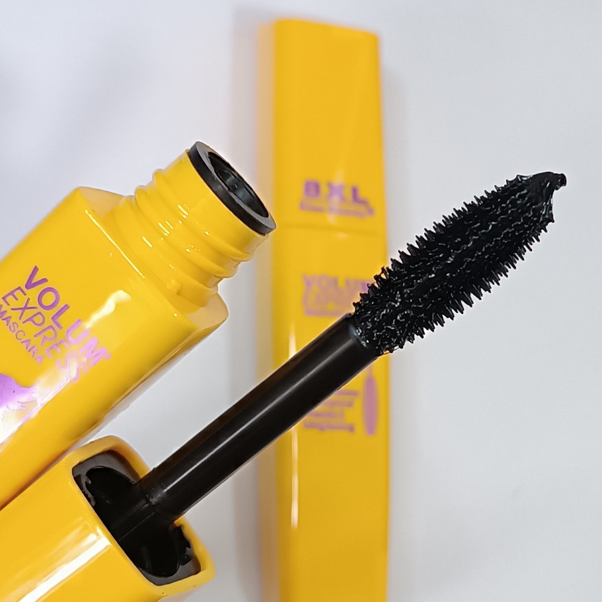 ریمل استخری باکیفیت هولوگرام دار مژه دار