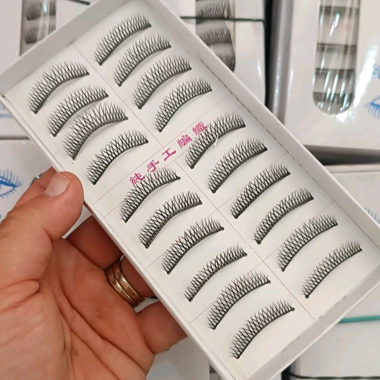 مژه مصنوعی سالنی بسته 10 جفتی کاشتمژه