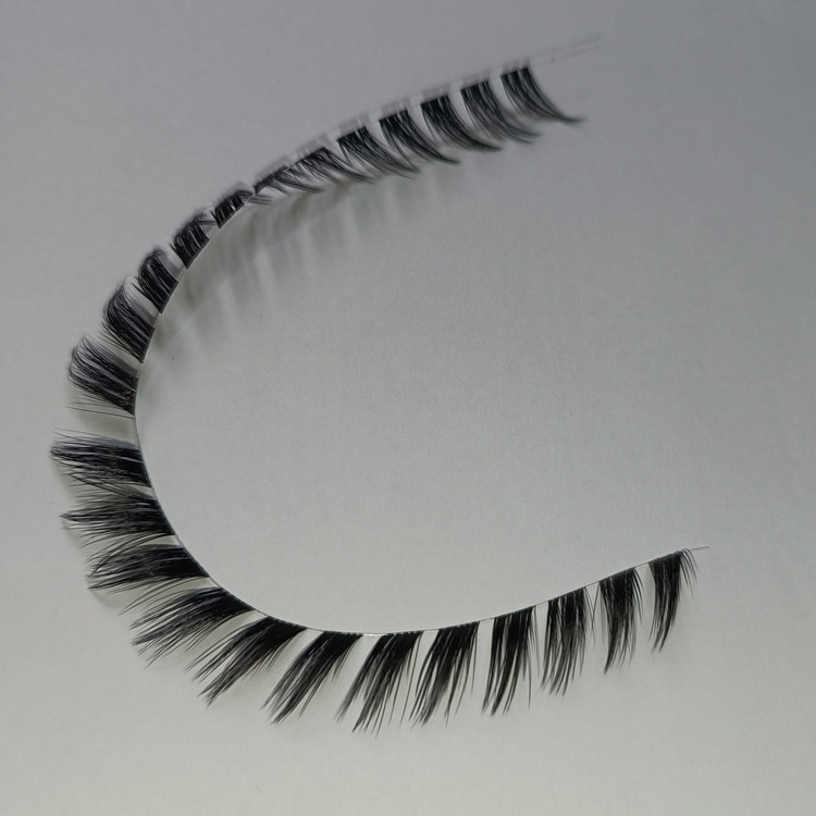 مژه فیشر لئو فاکس چپ و راست سایز 16 مژه مصنوعی ریسه ای فیشر فوکس انواع مژه ریسه ای کایلی کینگ مژه دوبل چسب کاشتمژه موجود