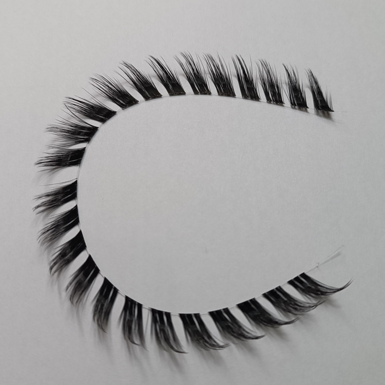 مژه فیشر لئو فاکس چپ و راست سایز 16 مژه مصنوعی ریسه ای فیشر فوکس انواع مژه ریسه ای کایلی کینگ مژه دوبل چسب کاشتمژه موجود