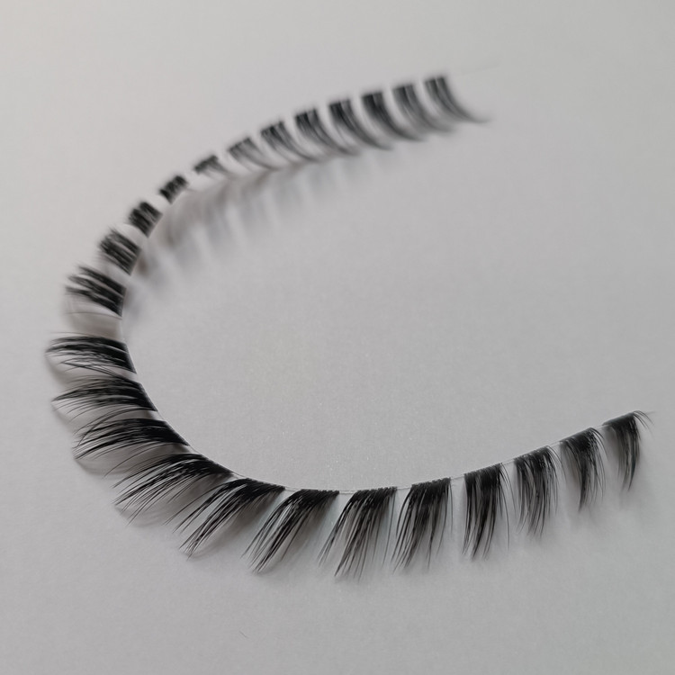 مژه فیشر لئو فاکس چپ و راست سایز 16 مژه مصنوعی ریسه ای فیشر فوکس انواع مژه ریسه ای کایلی کینگ مژه دوبل چسب کاشتمژه موجود