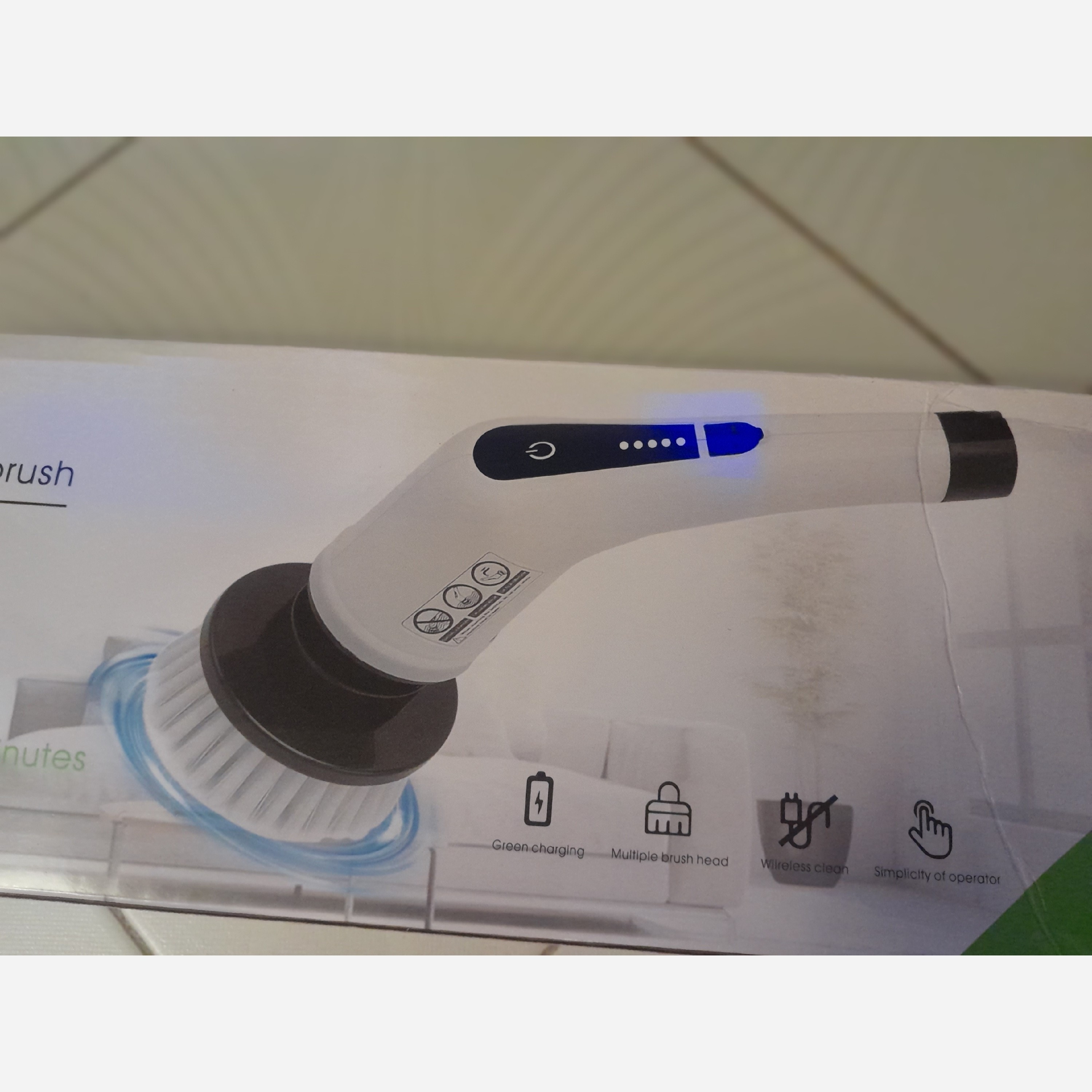 برس شارژی مدل MZ-003