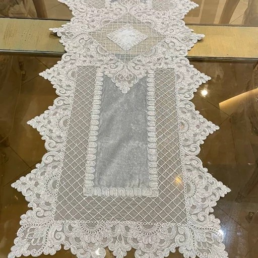 رومیزی 3 تکه جلومبلی و عسلی دانتل طرح ترک مدل شمشاد