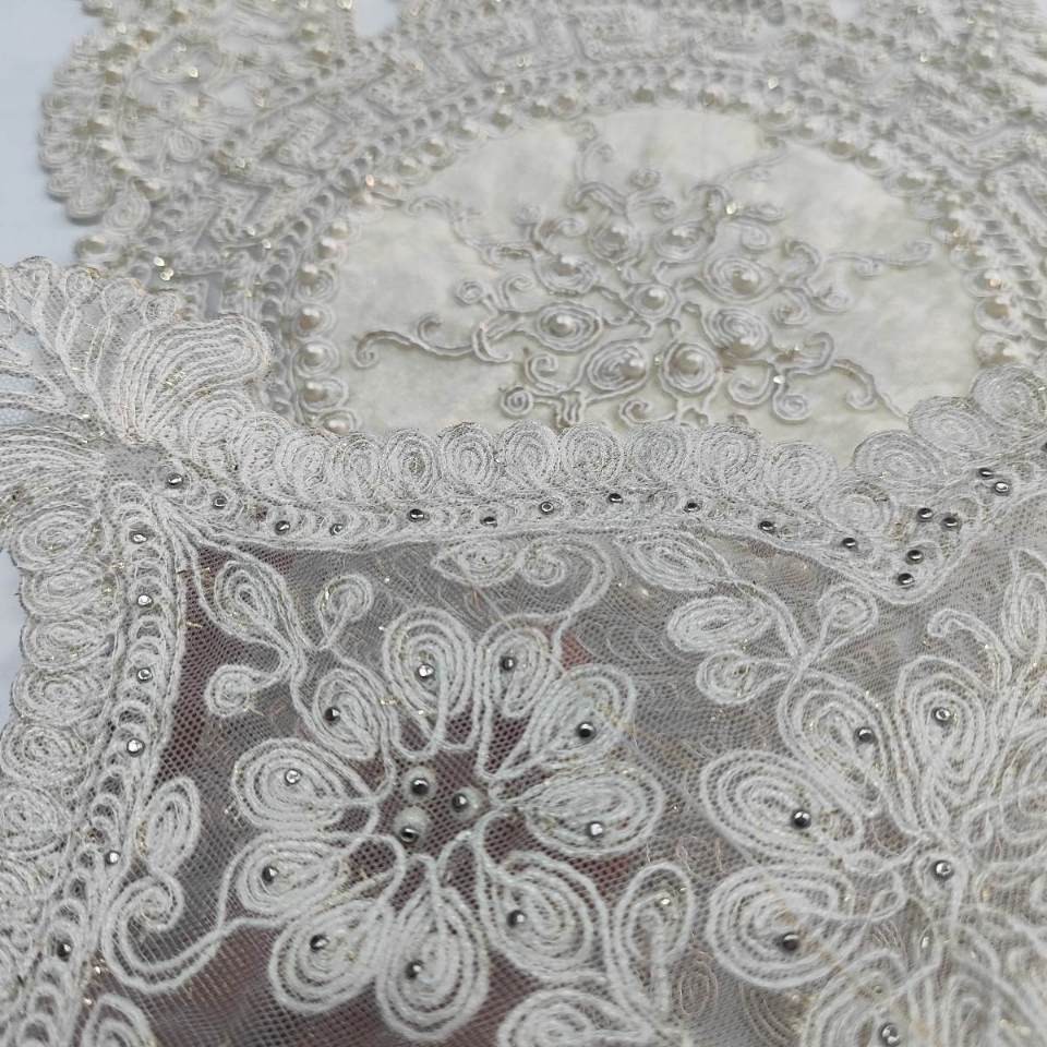 سرویس رومیزی 5 تکه مروارید دوزی دانتل مخمل طرح ترک مدل ورساچه